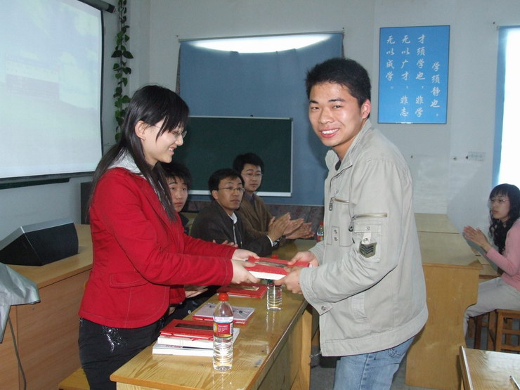 1490165229115089804.jpg 20130402144225393004.jpg