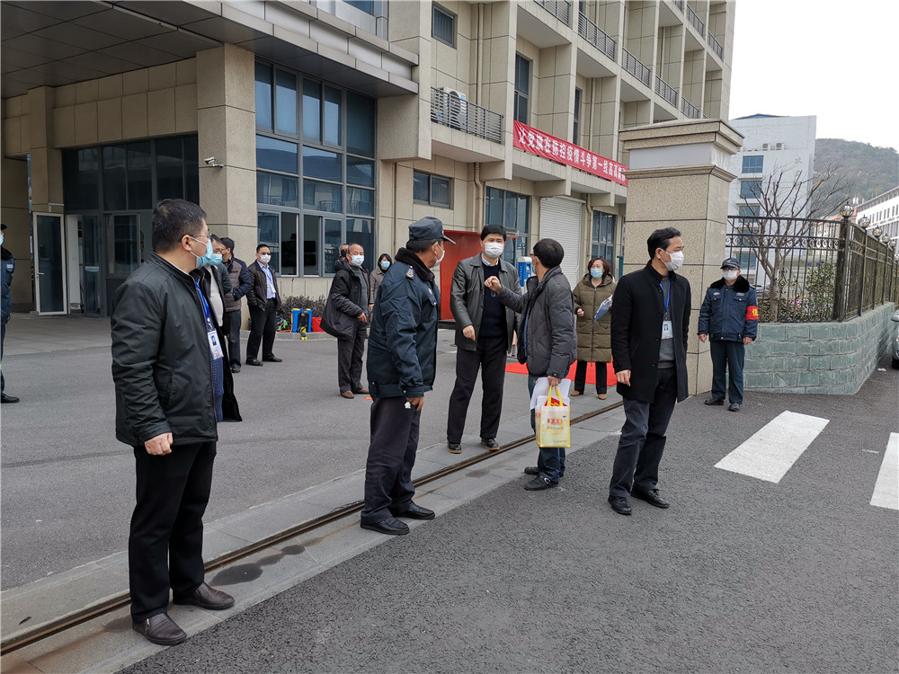 省无锡交校:举行应急疫情防控处置实地模拟演练