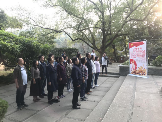 1571979131782035998.png image.png