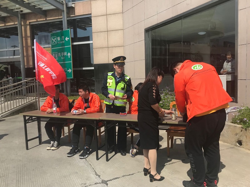 传承五四精神 青春献给党