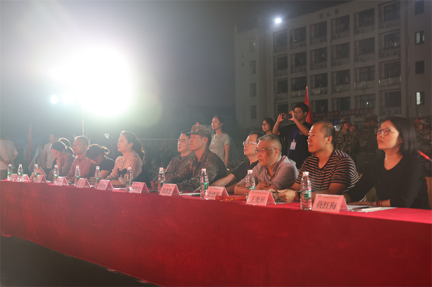 青春践行二十大,军歌嘹亮献祖国 ——学校组织开展2023级新生军训歌咏比赛