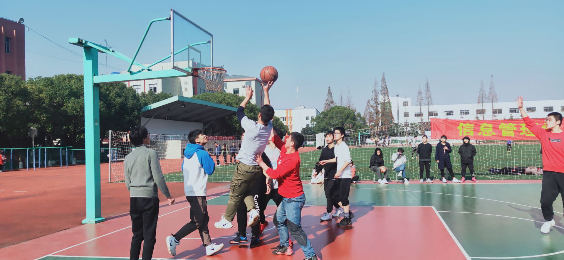 1545307799012051779.png 0CA9560EECC15AD70DF13018612523A9.png