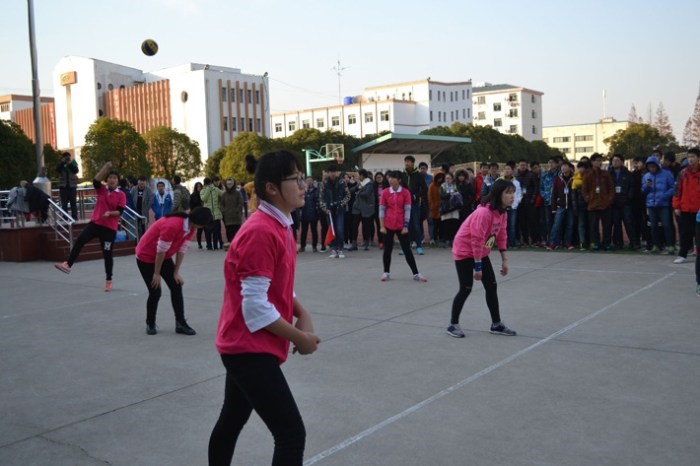 1490689399653096575.jpg 3.jpg