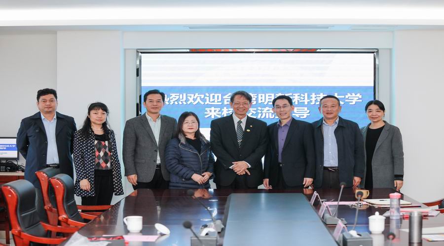 1543471923378072734.jpg 1542785729837013326.jpg